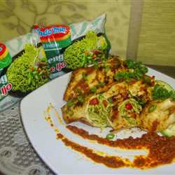 CUMI BAKAR ISI INDOMIE CABE HIJAU